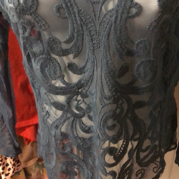 Express blue lace top size XS - Picture 2 of 4